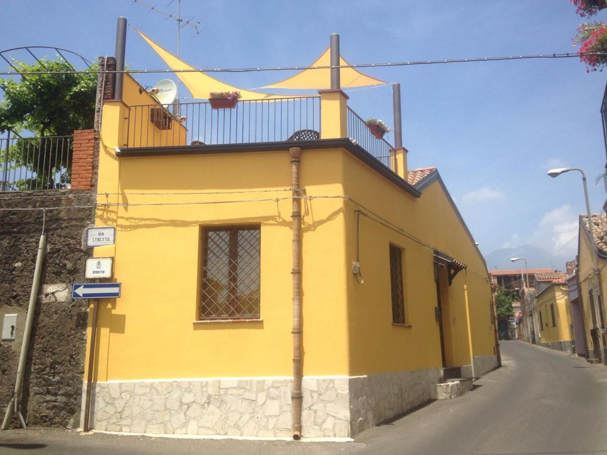 Camilla Affitta Camere Nicolosi Exterior photo
